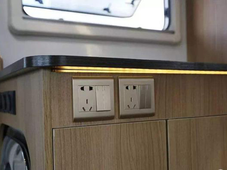 裝修一定要在這八處裝插座，不然三年后必后悔！